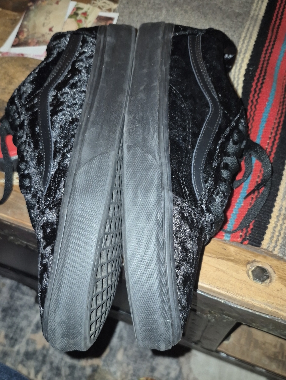 Vans Velvet Upper Sz 9.5 Mens Sz 11 Womens.hobeycomb Sole. - Picture 14 of 16